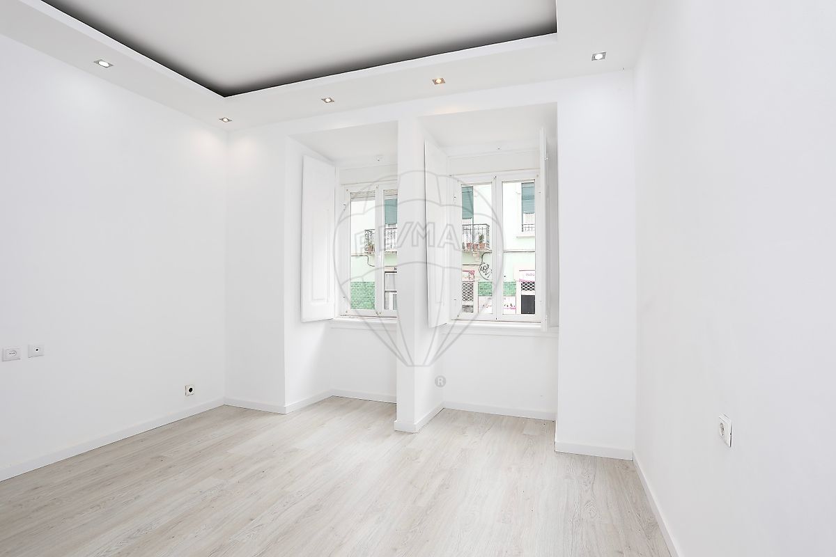 Apartamento T7 à venda em Lisboa