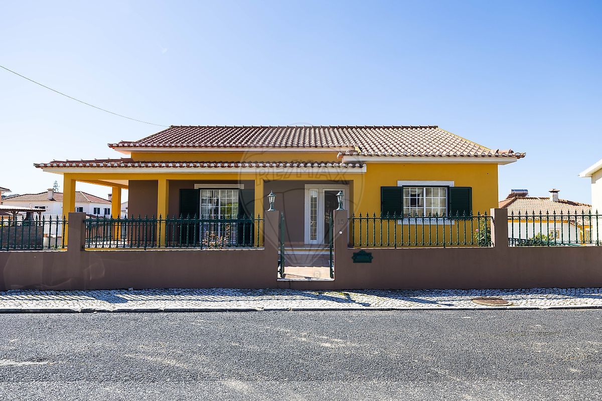 Moradia T3 à venda em Mafra