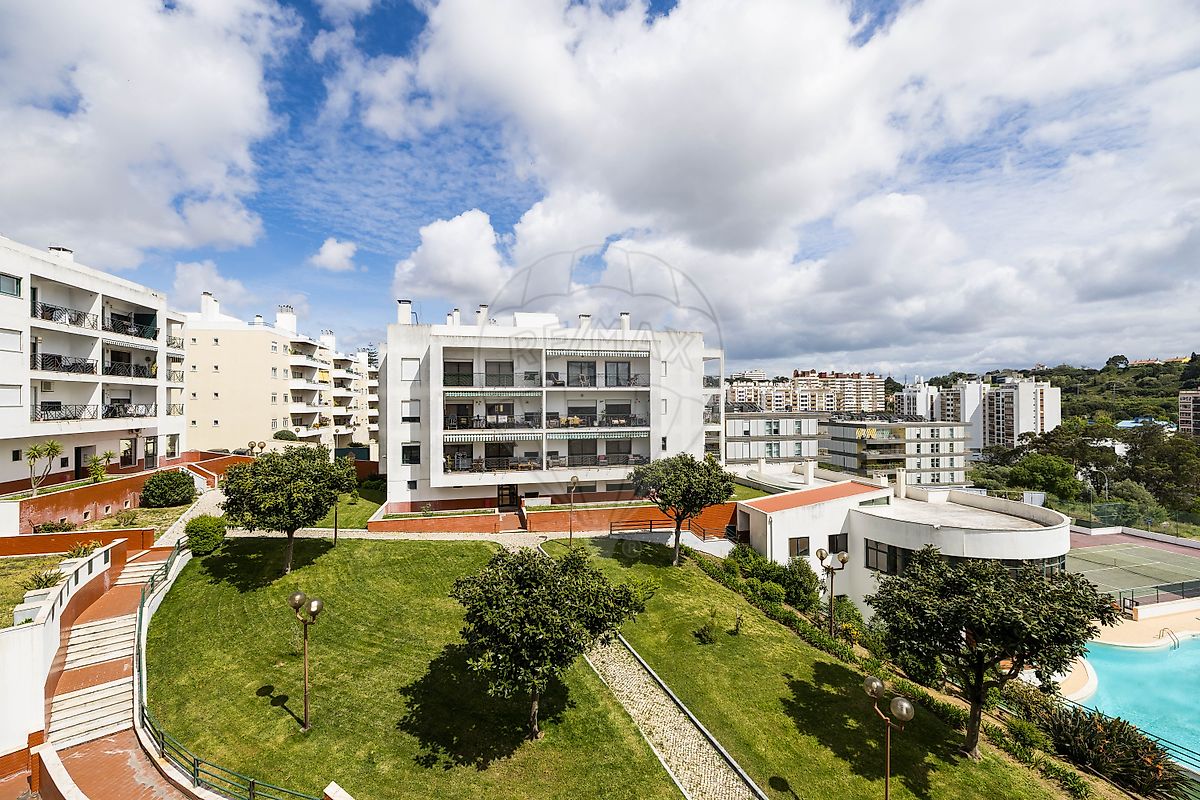 Apartamento T4 à venda em Oeiras