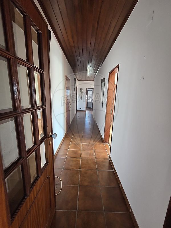 Apartamento T4 à venda em Seixal