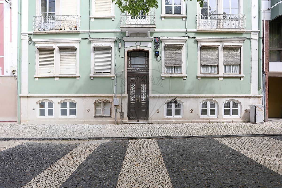 Apartamento T4 à venda em Lisboa