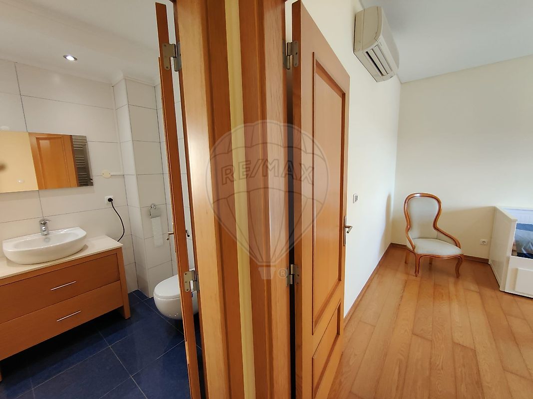 Moradia T4 à venda em Vila Franca de Xira