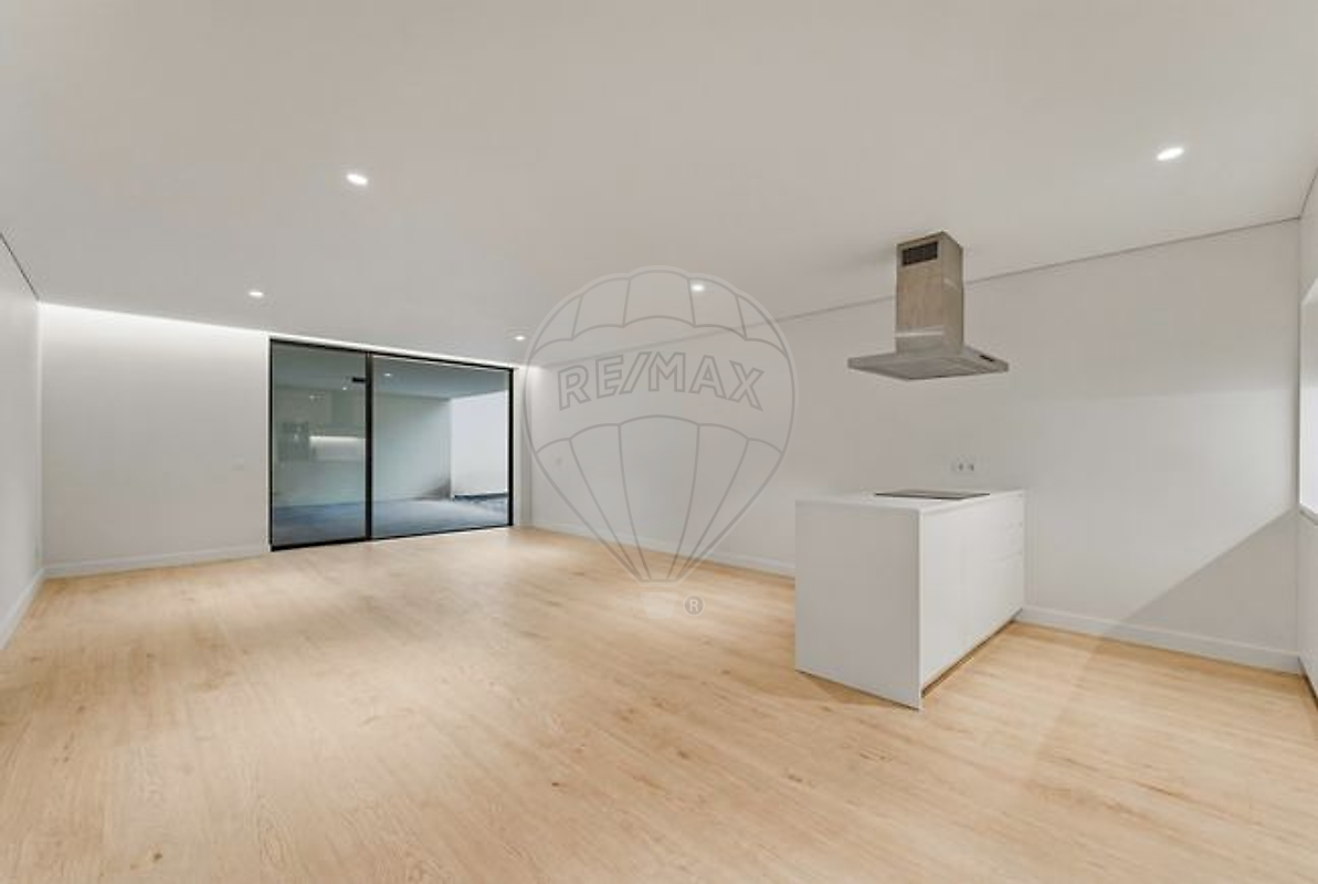 Apartamento T2 à venda em Vila Nova de Gaia