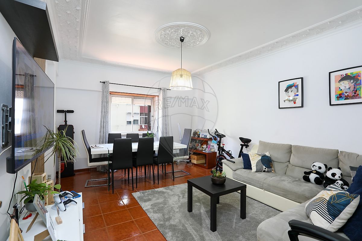 Apartamento T2 à venda em Odivelas