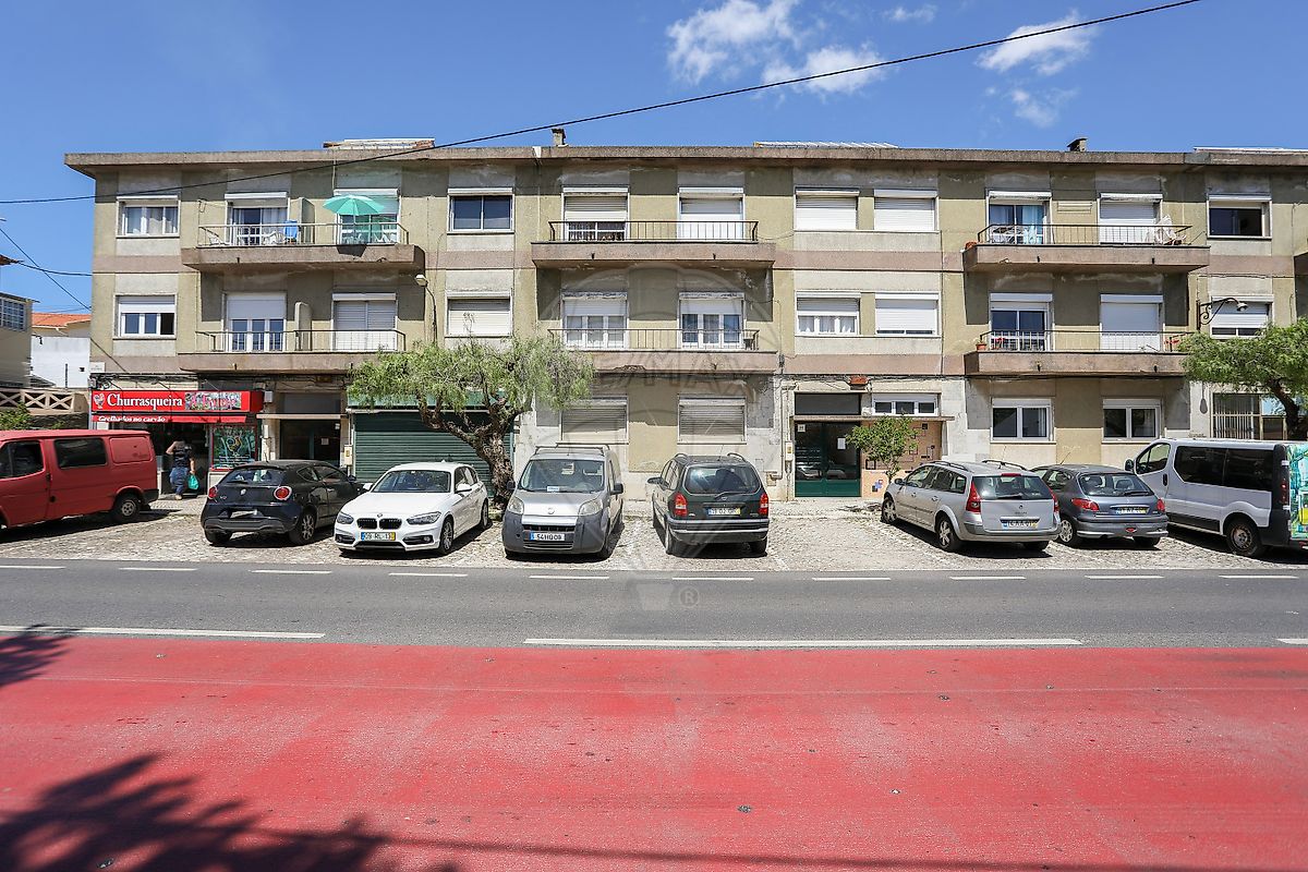 Prédio à venda em Odivelas