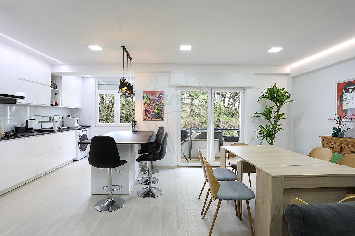Apartamento T2 à venda em Sintra