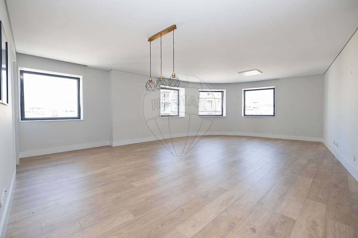 Apartamento T3 à venda em Lisboa