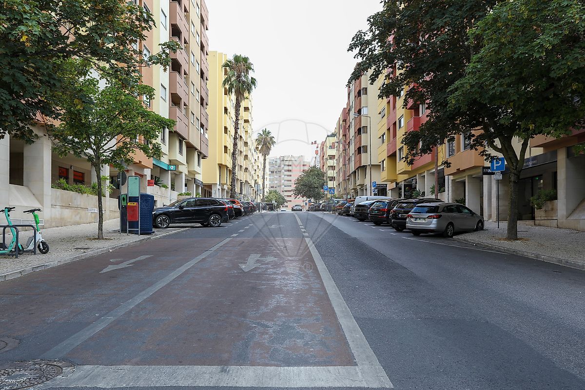 Apartamento T3 à venda em Carnide, Lisboa — foto 10