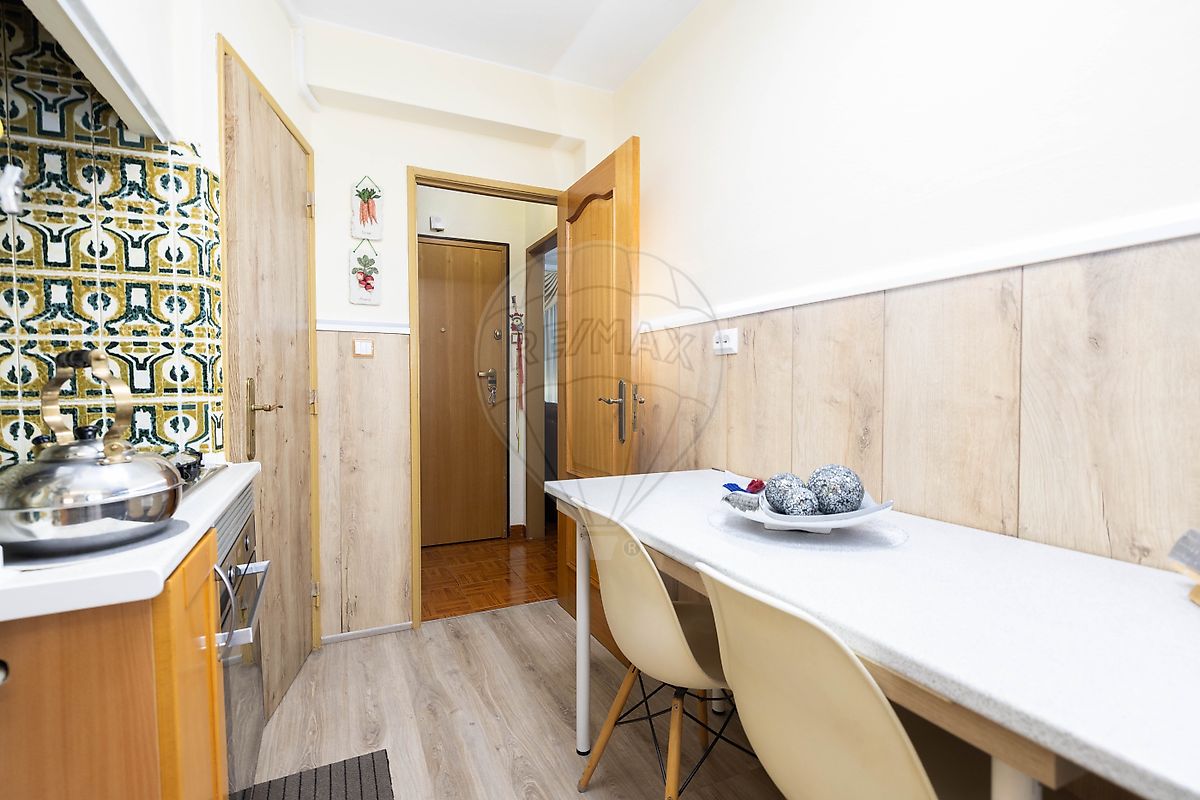 Apartamento T3 à venda em Odivelas