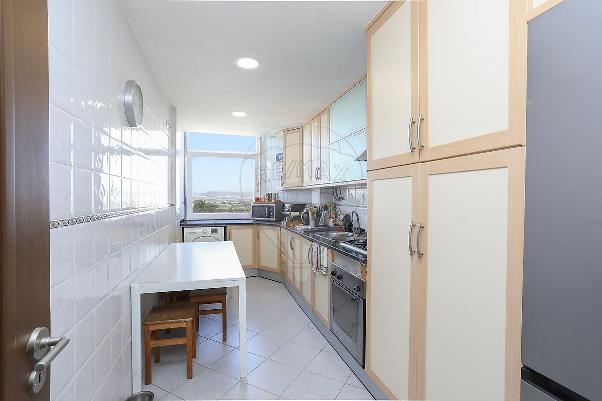 Apartamento - Póvoa de Santo Adrião e Olival Basto, Odivelas, Lisboa