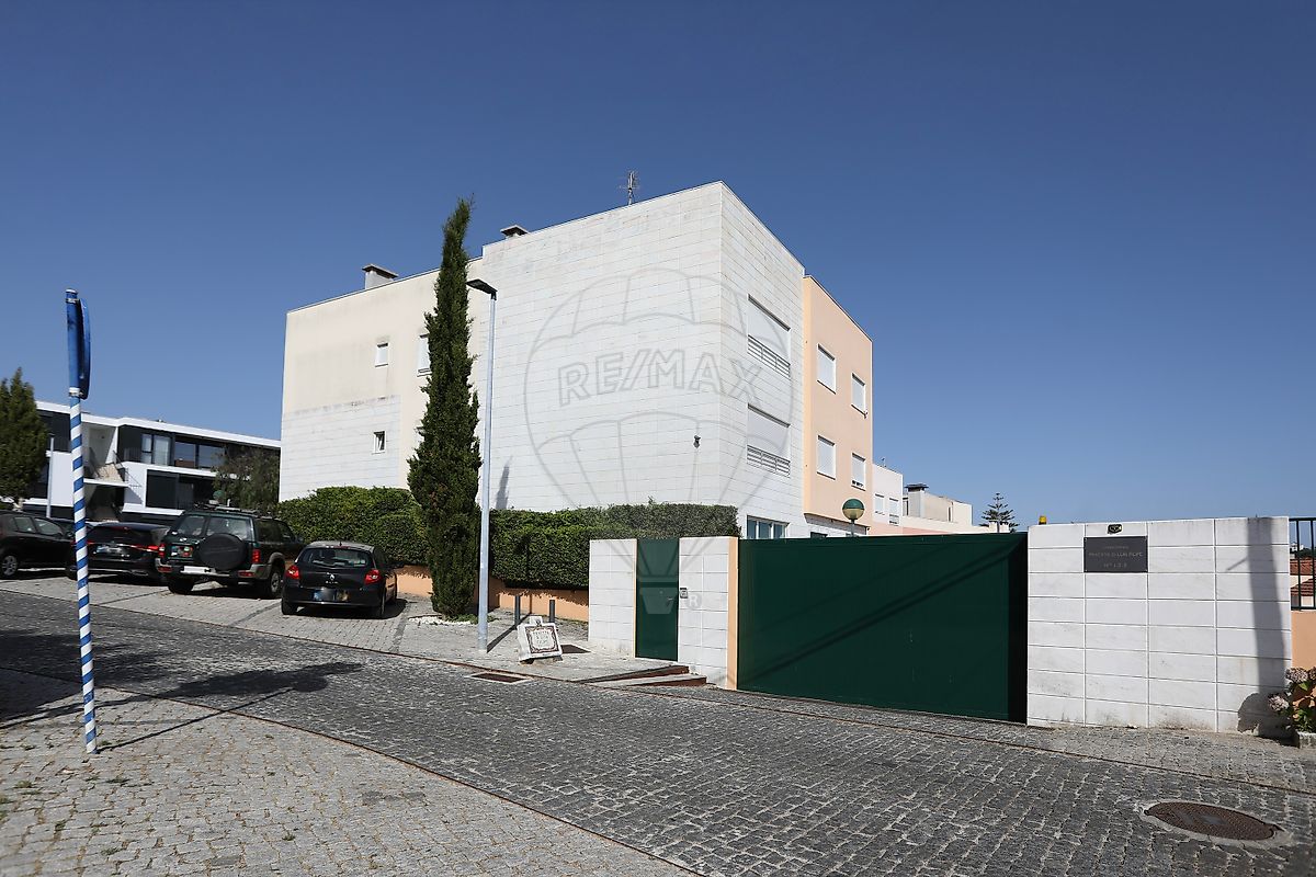 Apartamento T2 à venda em Oeiras