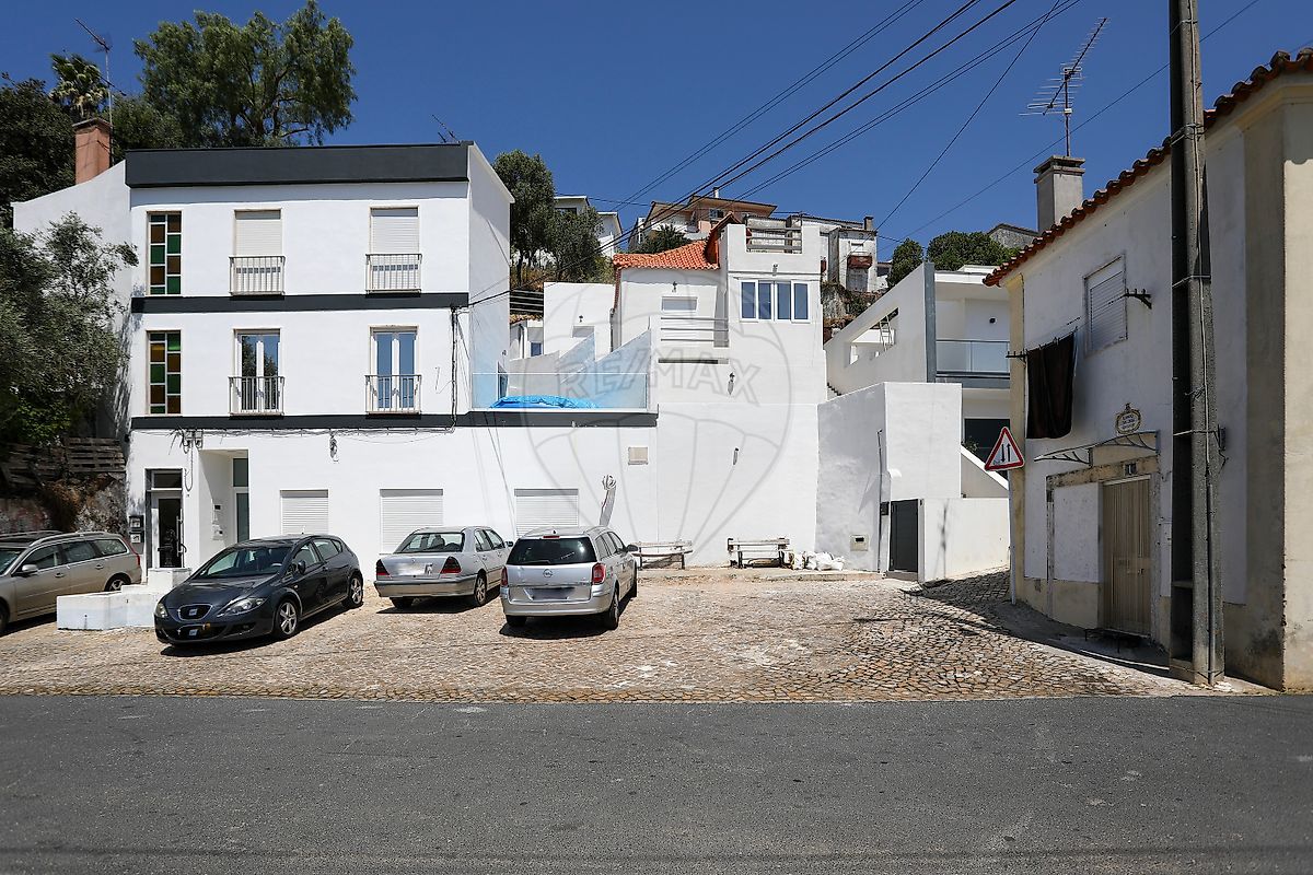 Apartamento T3 à venda em Loures