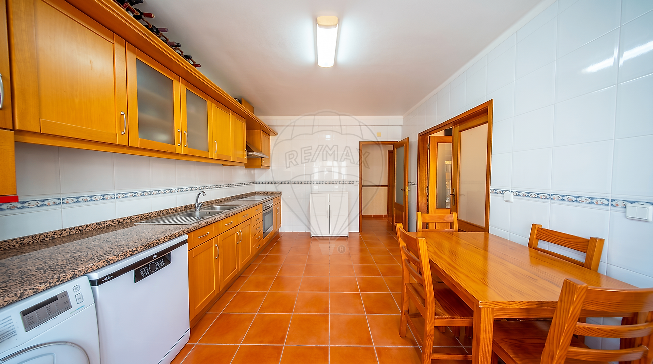 Moradia T5 à venda em Nossa Senhora de Fátima, Entroncamento — foto 6