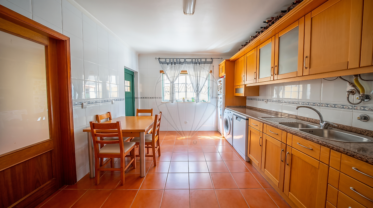 Moradia T5 à venda em Nossa Senhora de Fátima, Entroncamento — foto 7