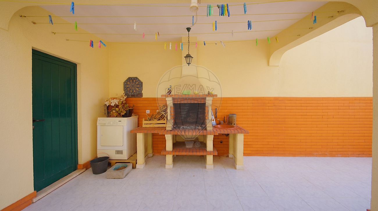 Moradia T5 à venda em Nossa Senhora de Fátima, Entroncamento — foto 8