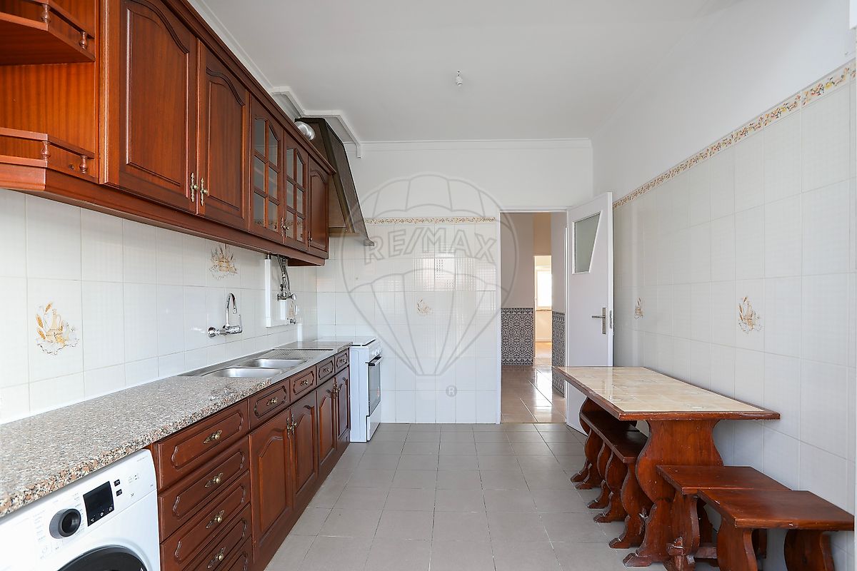 Apartamento T2 - Cacém e São Marcos, Sintra, Lisboa