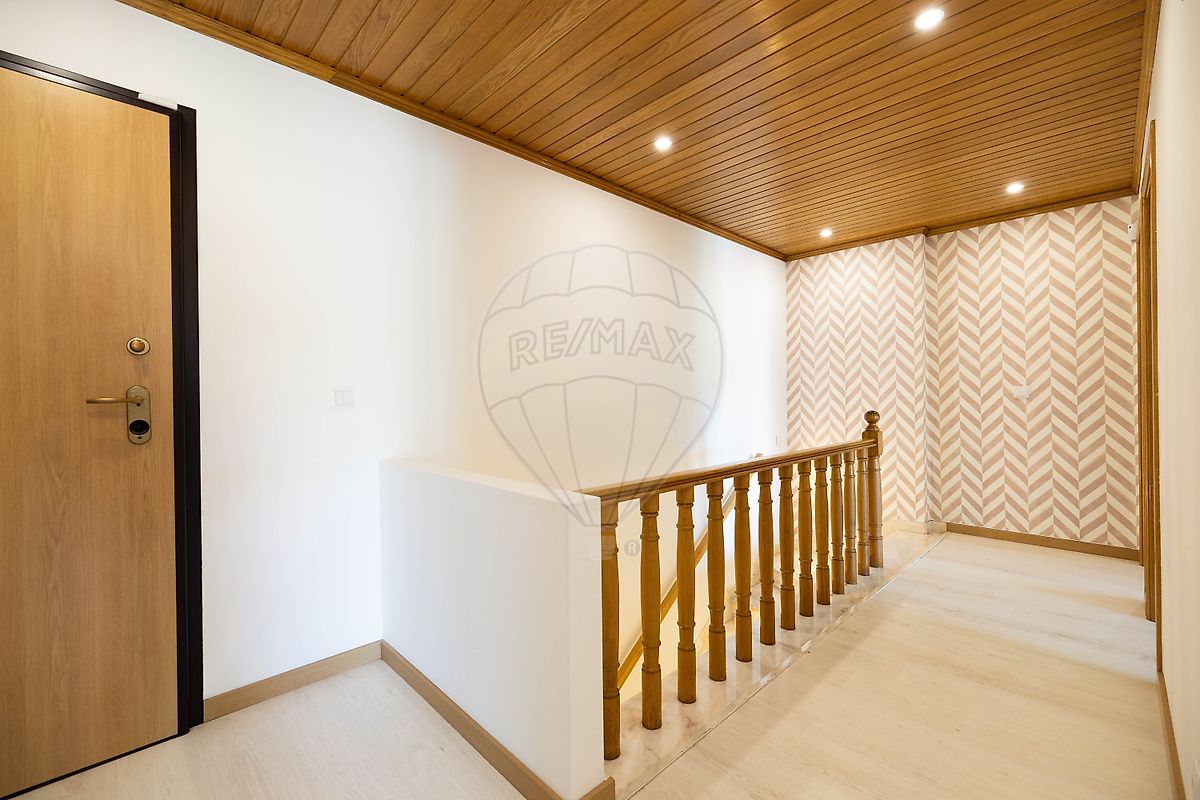 Apartamento T3 à venda em Carnaxide e Queijas, Oeiras — foto 16