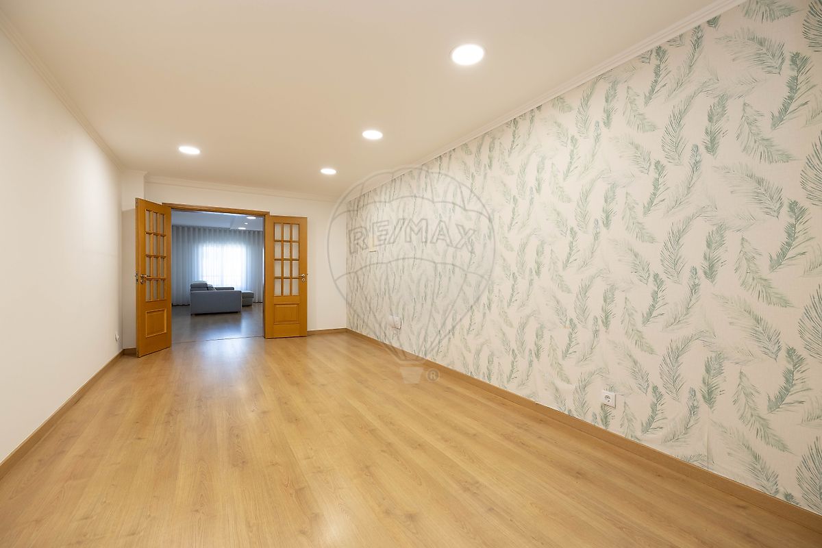 Apartamento T3 à venda em Carnaxide e Queijas, Oeiras — foto 10