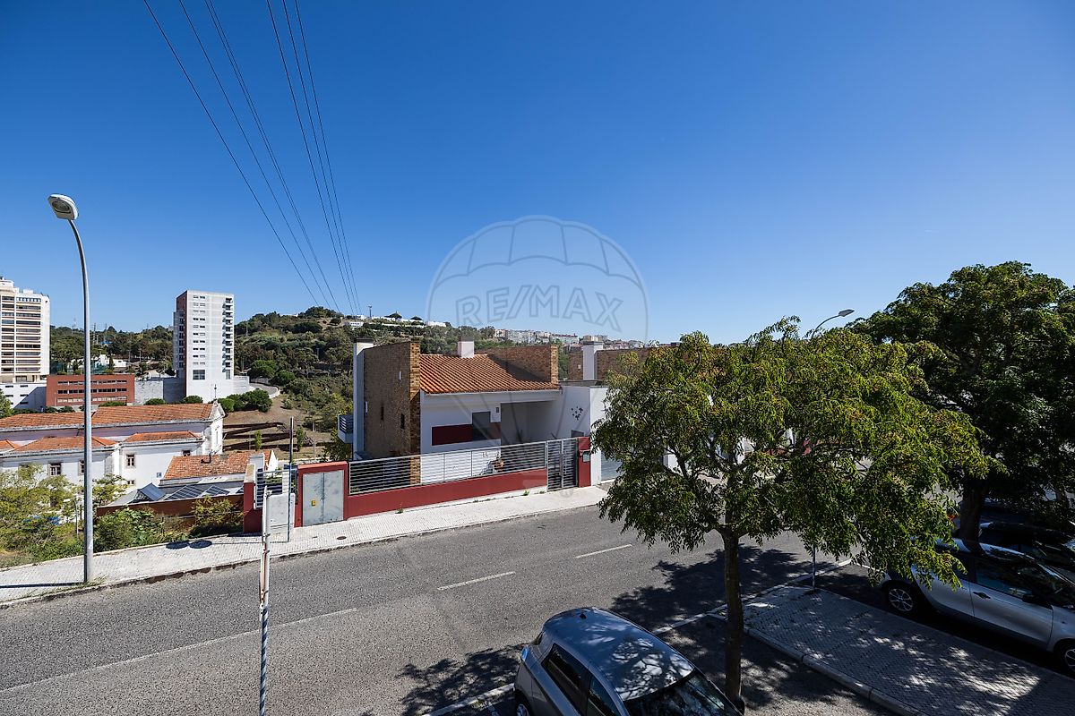 Apartamento T3 à venda em Carnaxide e Queijas, Oeiras — foto 30