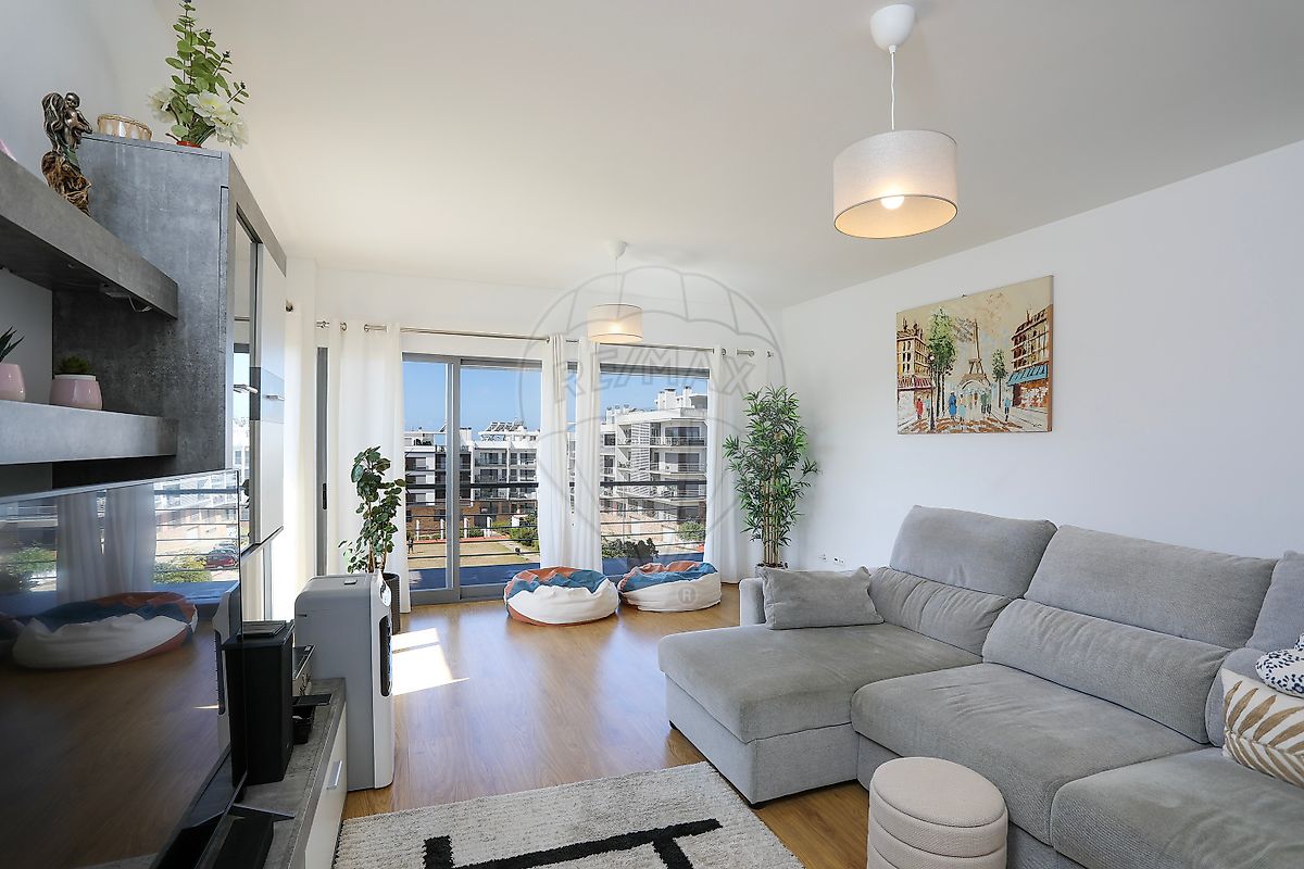 Apartamento T1 à venda em Almada