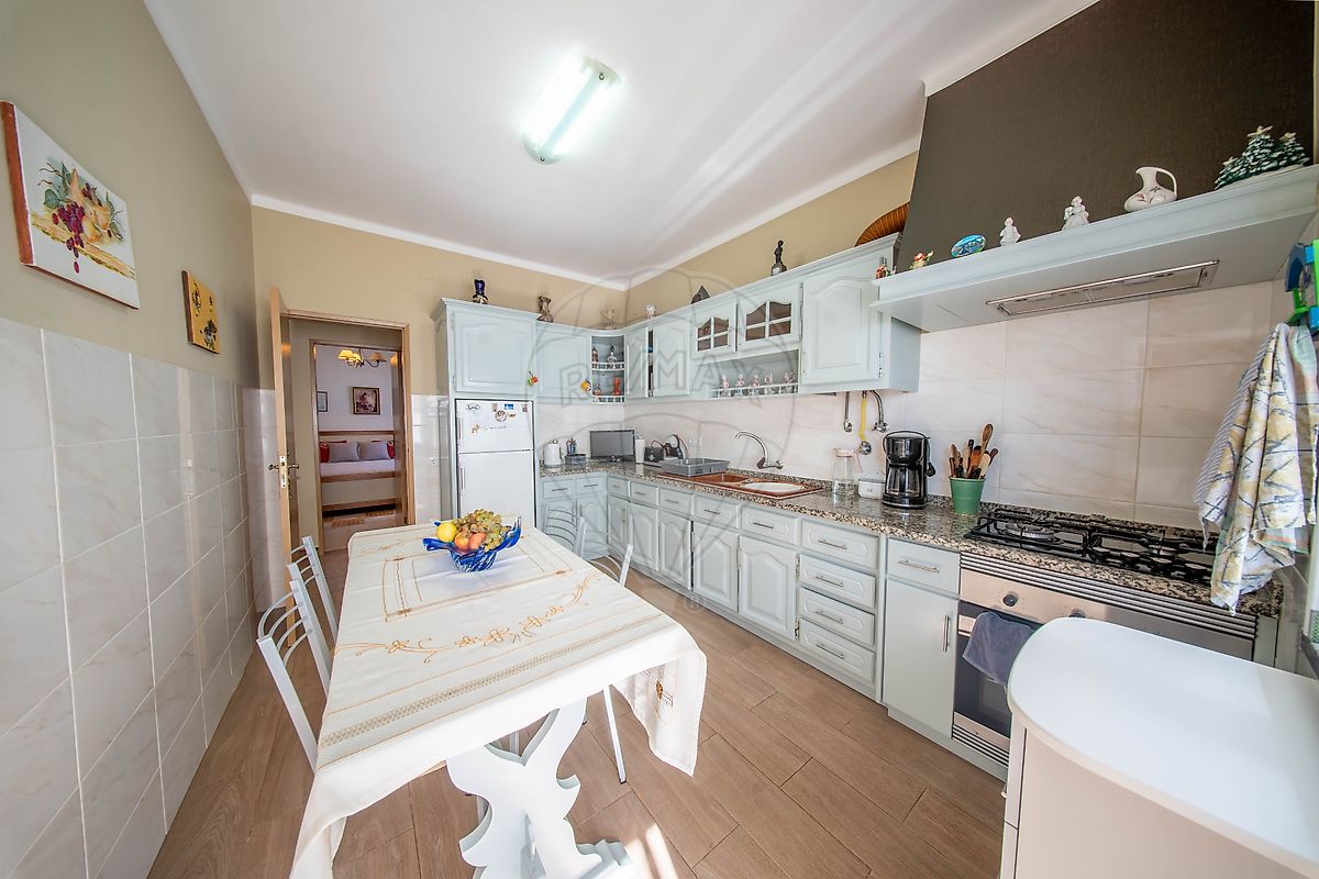 Moradia T5 à venda em Santa Bárbara, Lourinhã — foto 8
