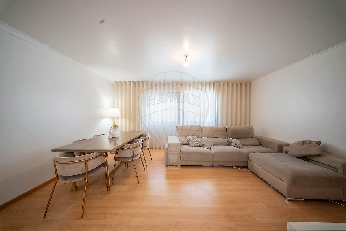 Apartamento T4 à venda em Santa Clara, Lisboa — foto 2