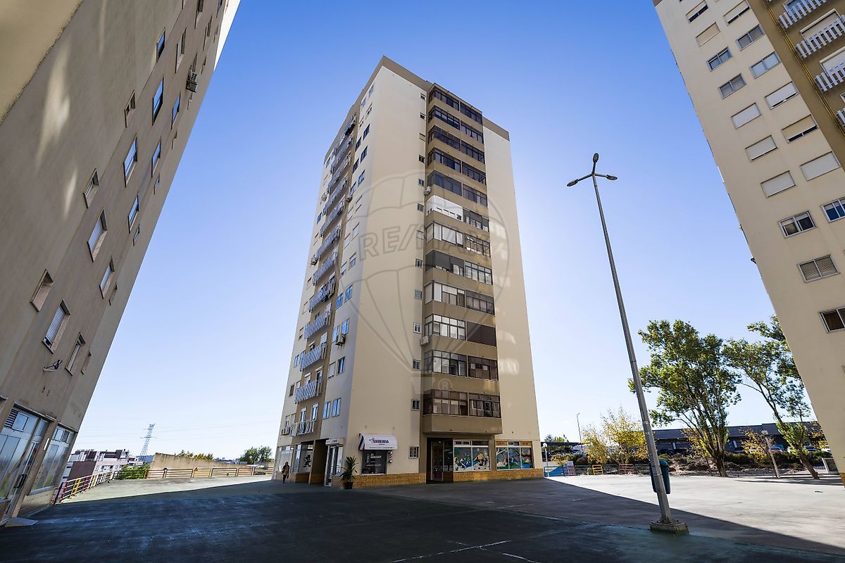 Apartamento T2 à venda em Odivelas