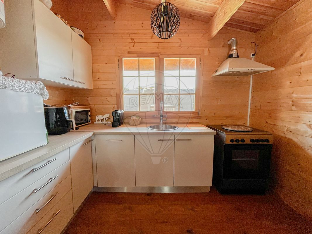 listing 125921030-23 picture-0