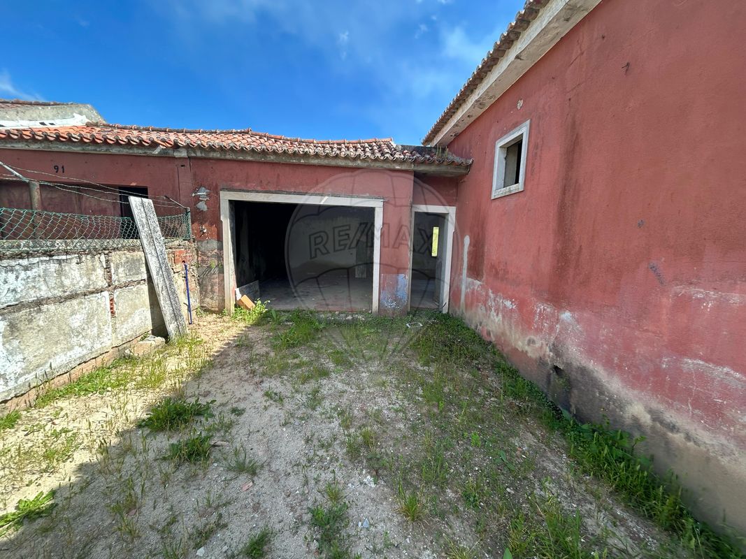 listing 125921034-32 picture-0