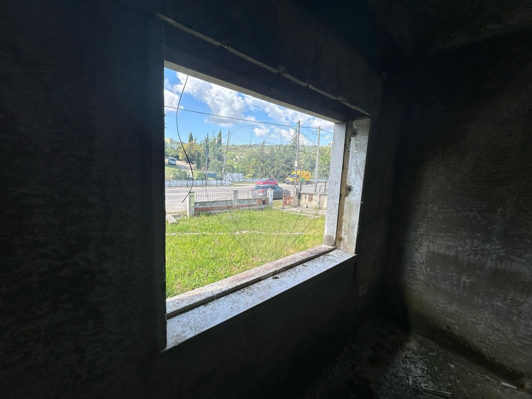listing 125921034-32 picture-0