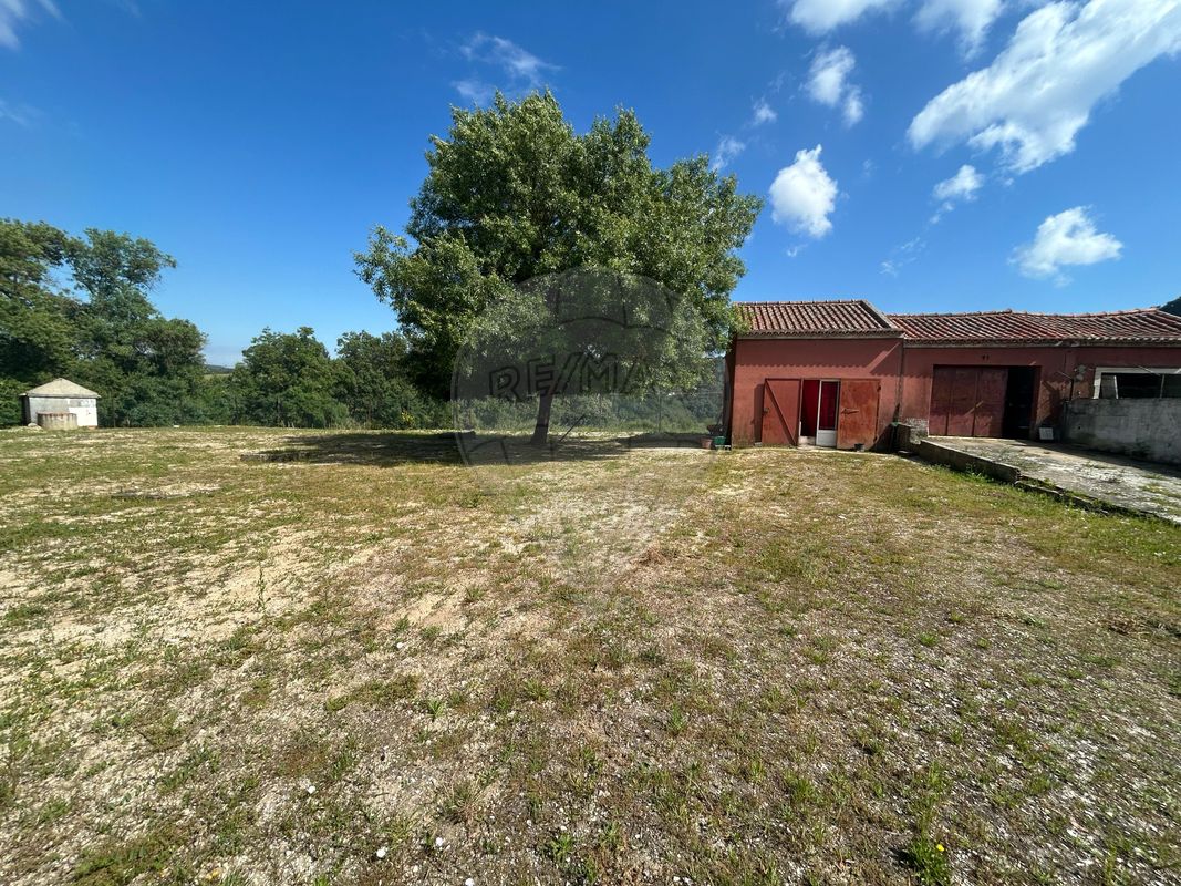 listing 125921034-32 picture-0