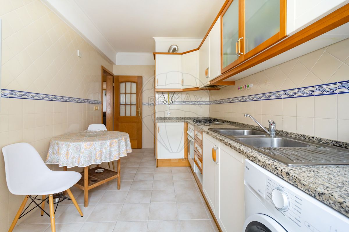 listing 125921117-15 picture-0