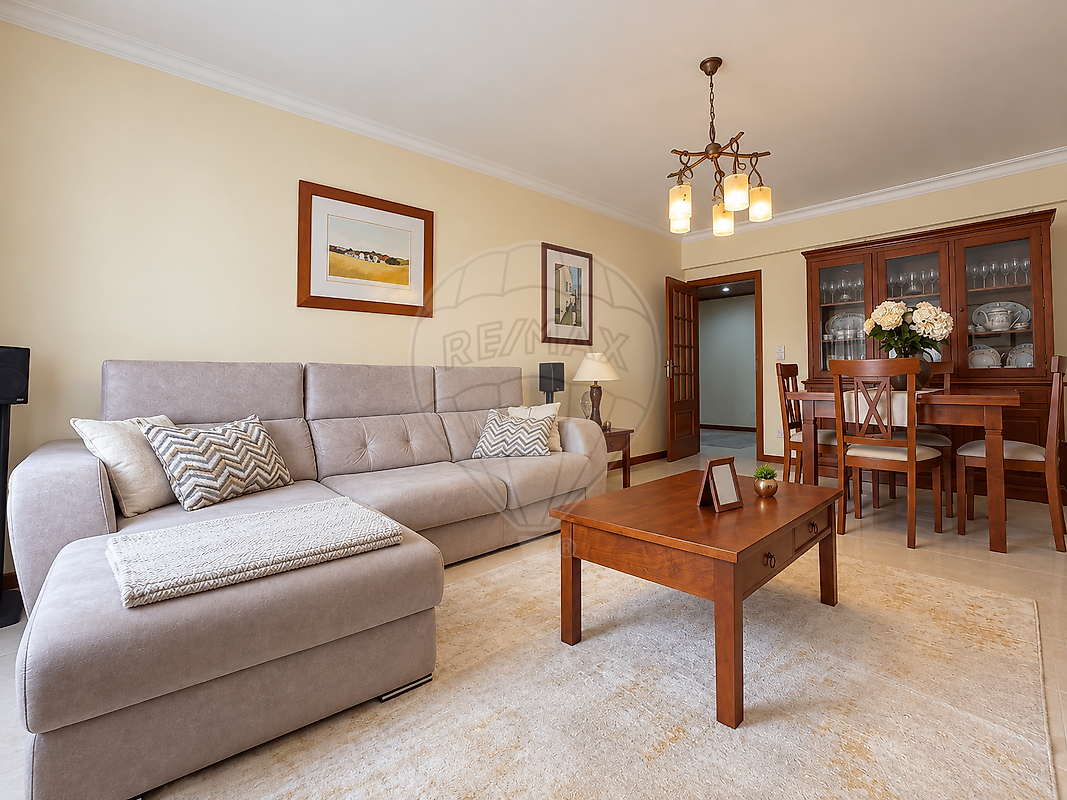 Apartamento T4 à venda em Setúbal