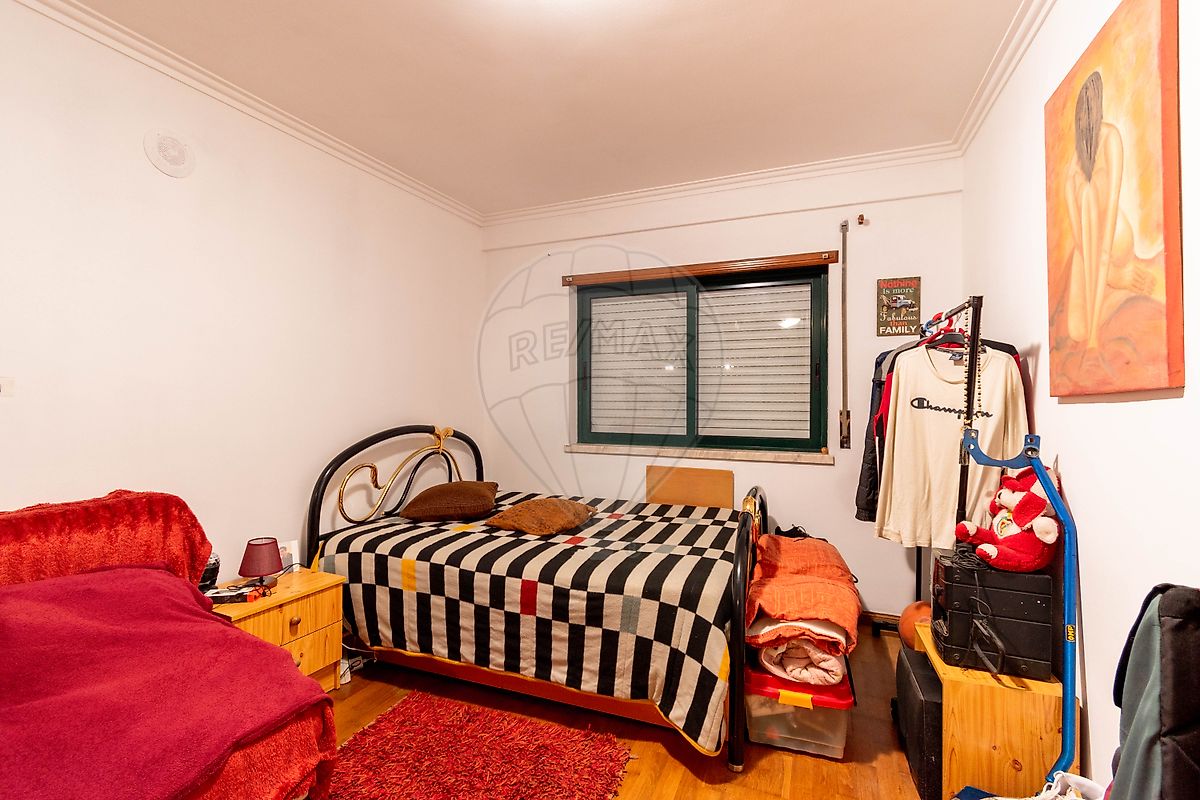 listing 125941134-3 picture-0
