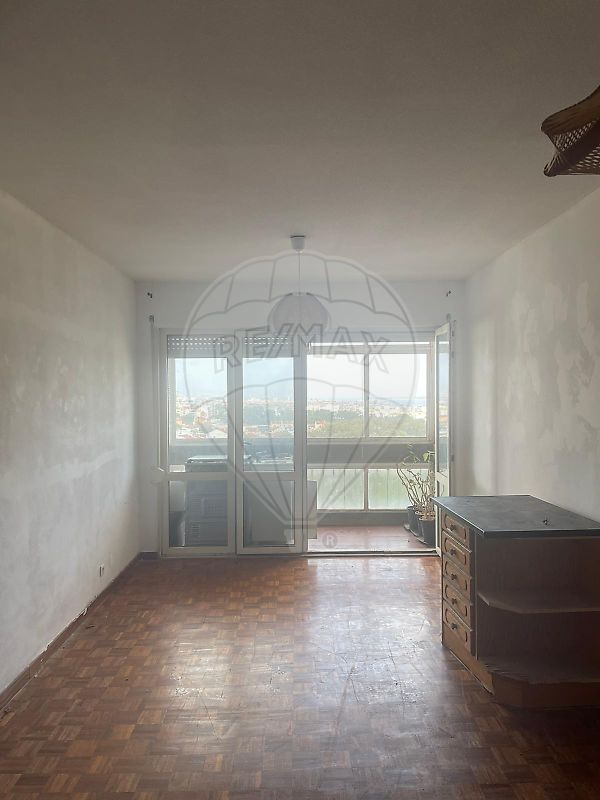 Apartamento - Santo António da Charneca, Barreiro, Setúbal