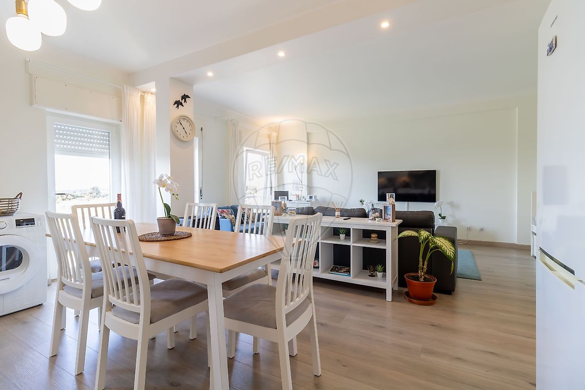 Apartamento T2 à venda em Palmela