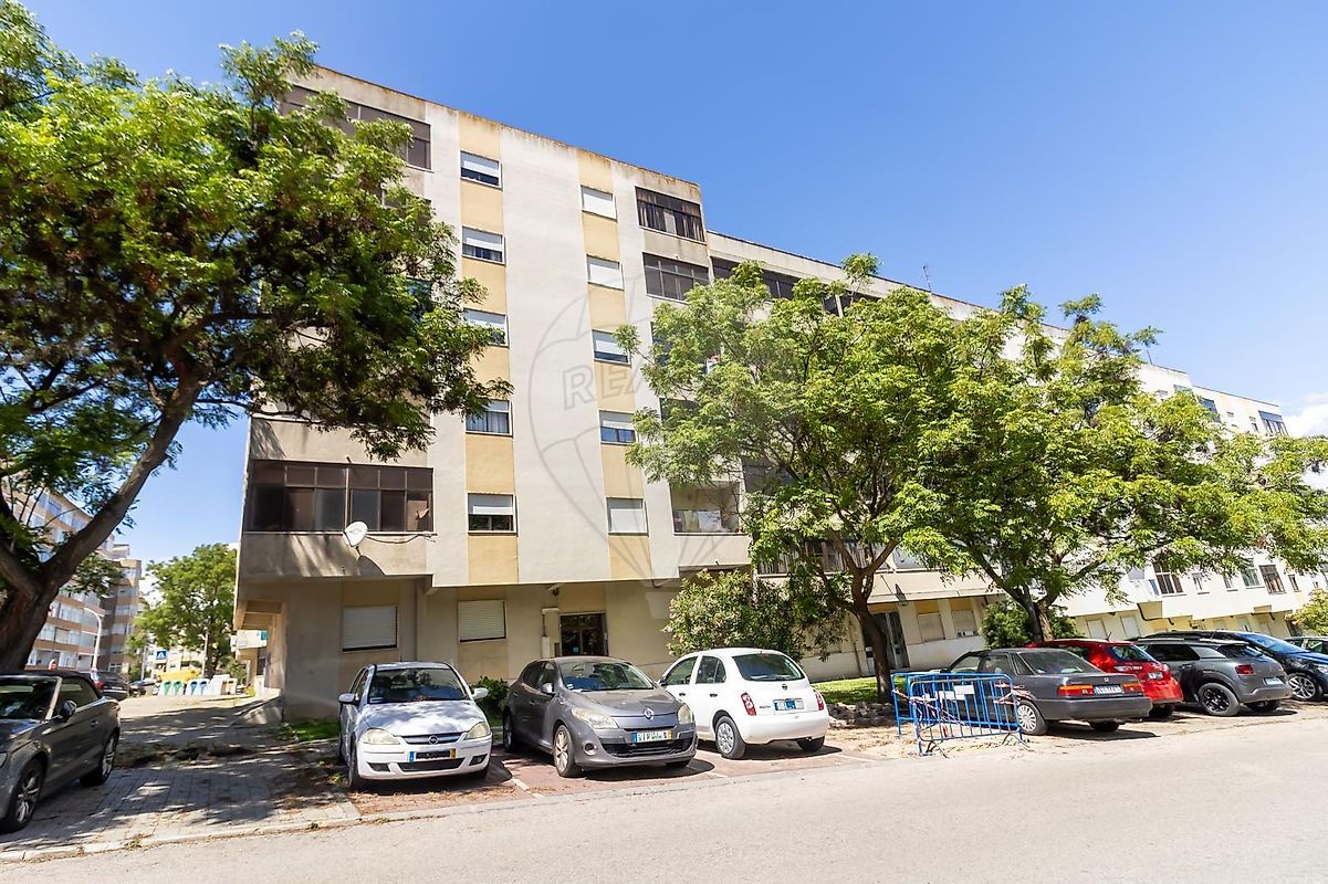 Apartamento T3 à venda em Amora, Seixal — foto 5
