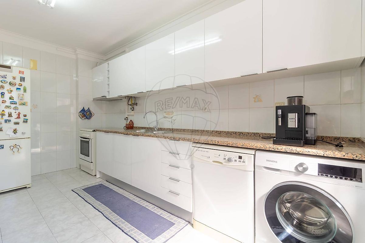 Apartamento T2 à venda em Moita