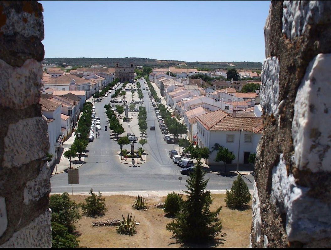 Apartamento T2 à venda em Vila Viçosa