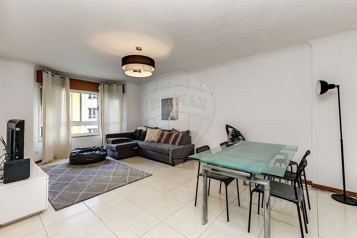 Apartamento T3 à venda em Sintra