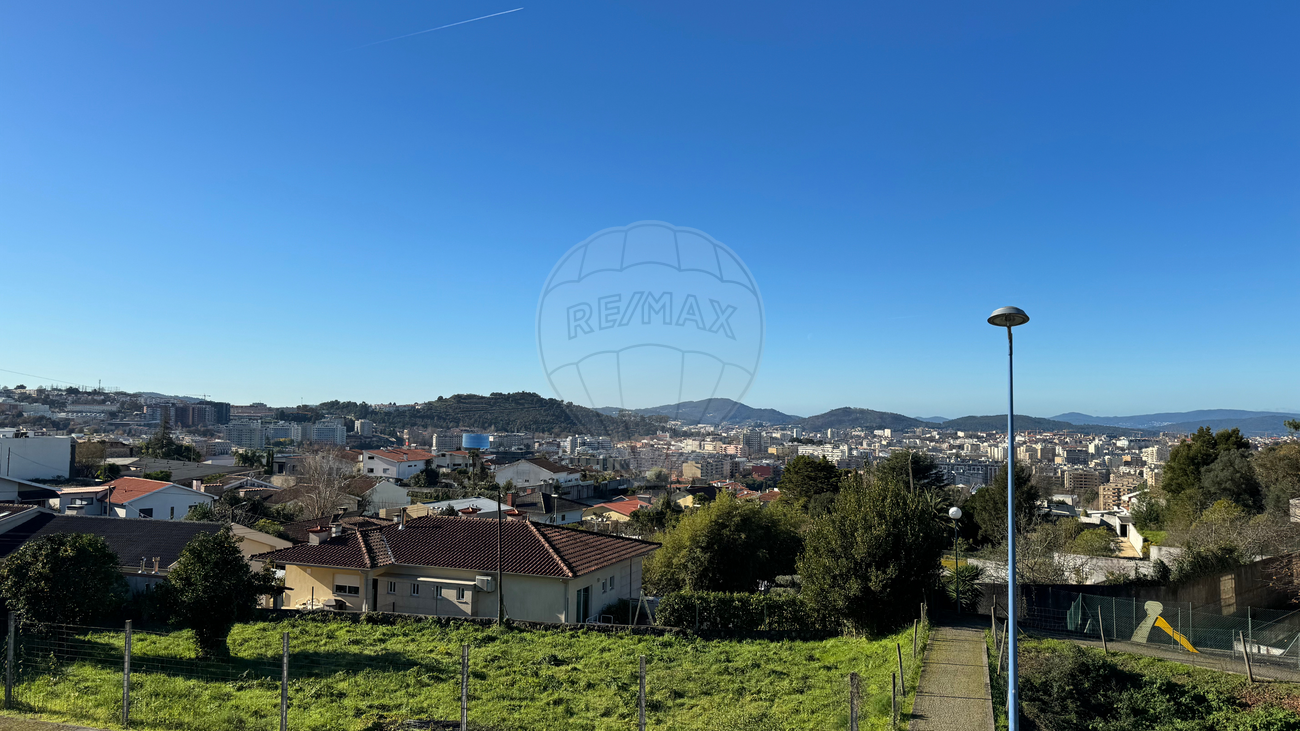 listing 125971010-219 picture-0