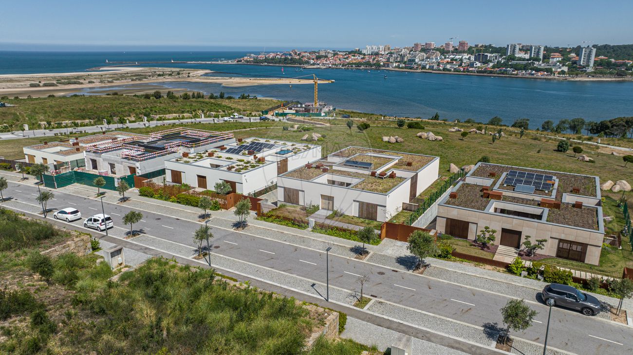 listing 125971476-26 picture-0