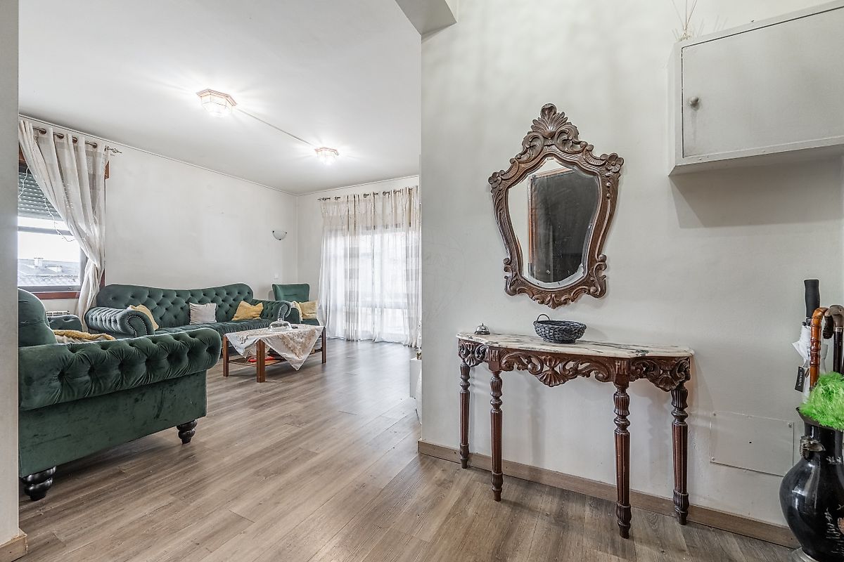 listing 125971464-4 picture-0