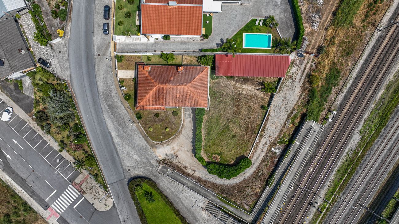 listing 125971394-44 picture-0