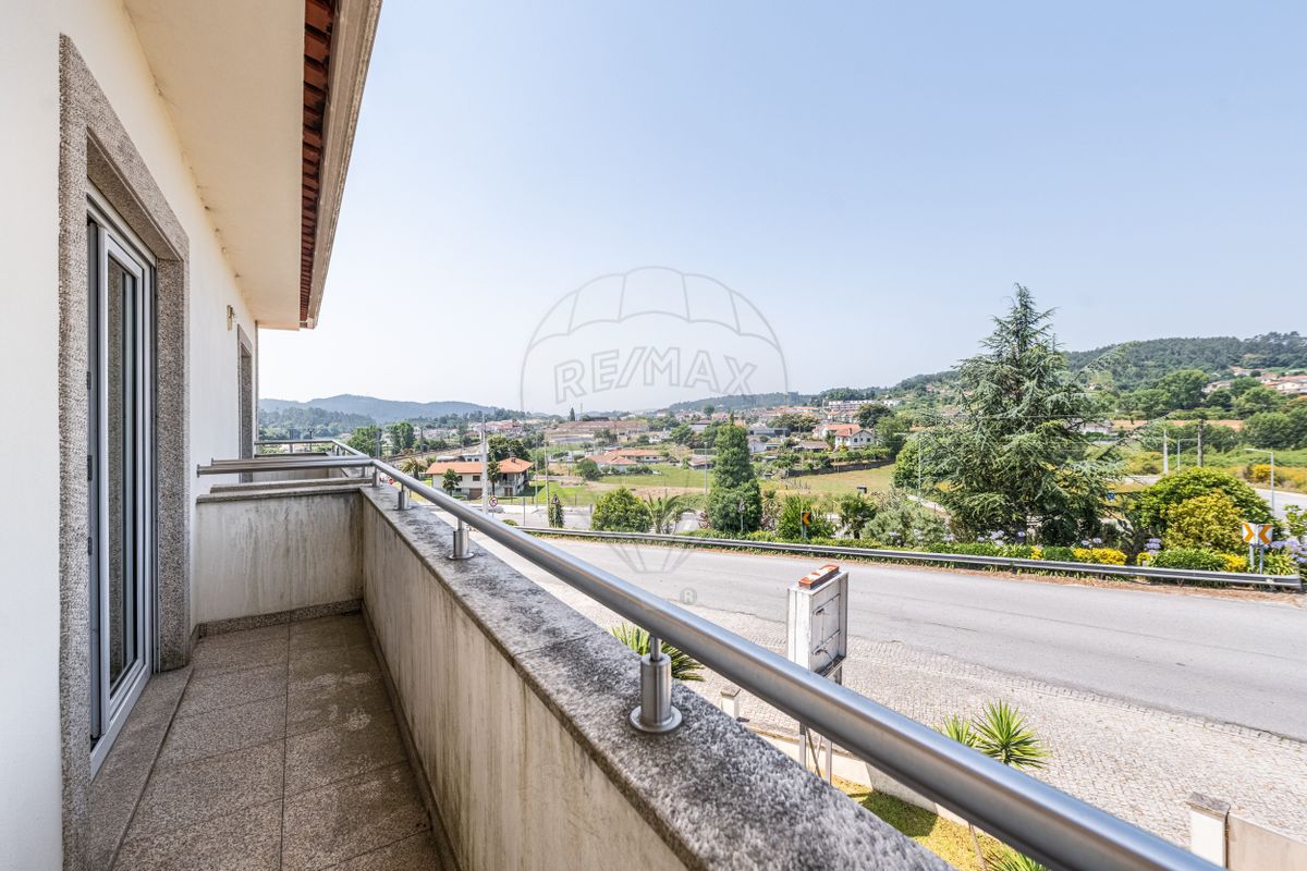 listing 125971394-44 picture-0