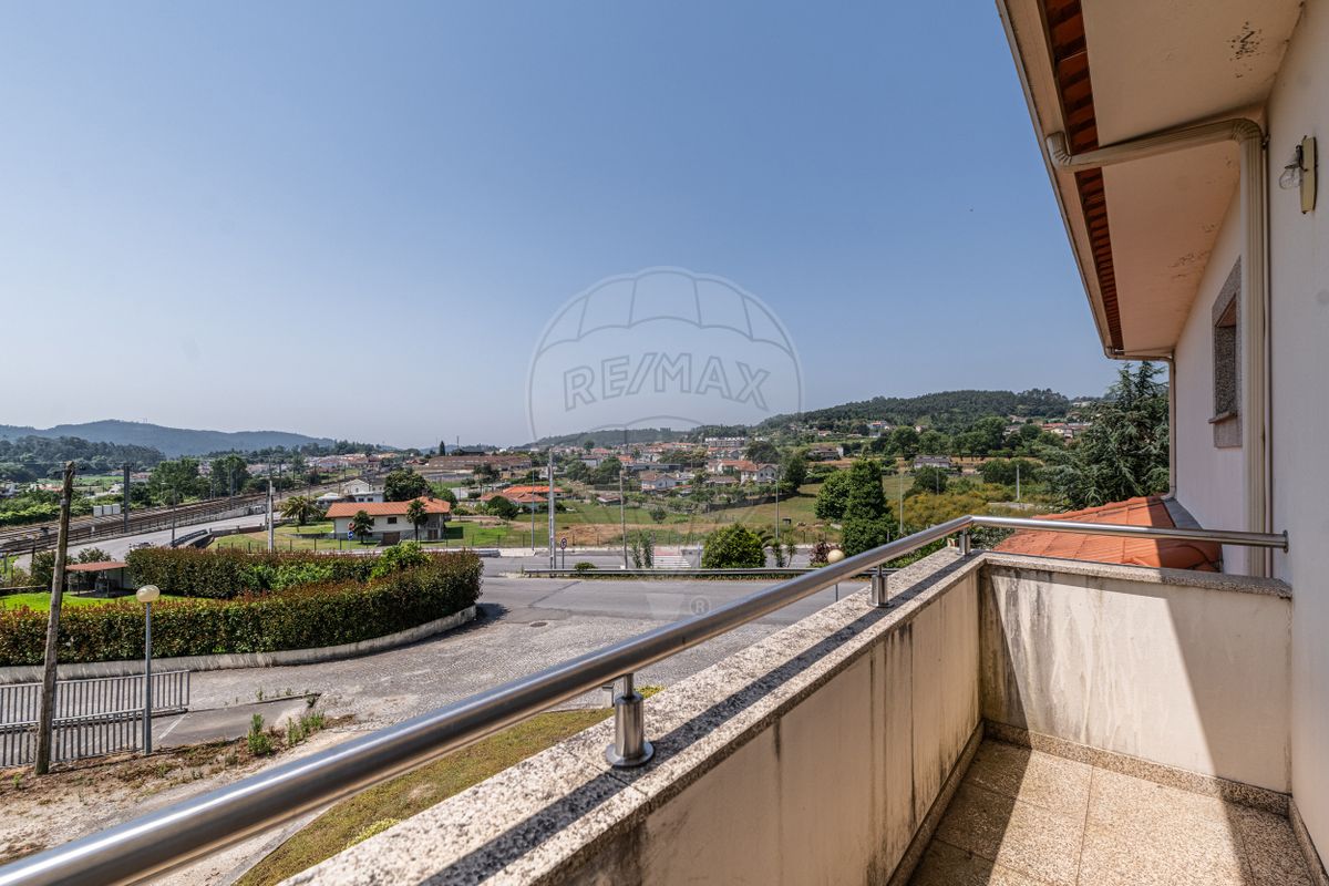 listing 125971394-44 picture-0