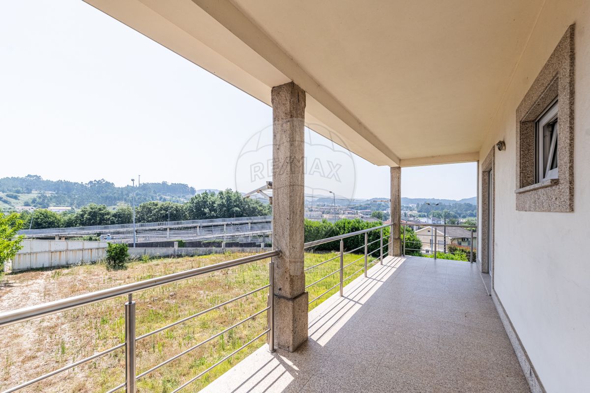 listing 125971394-44 picture-0