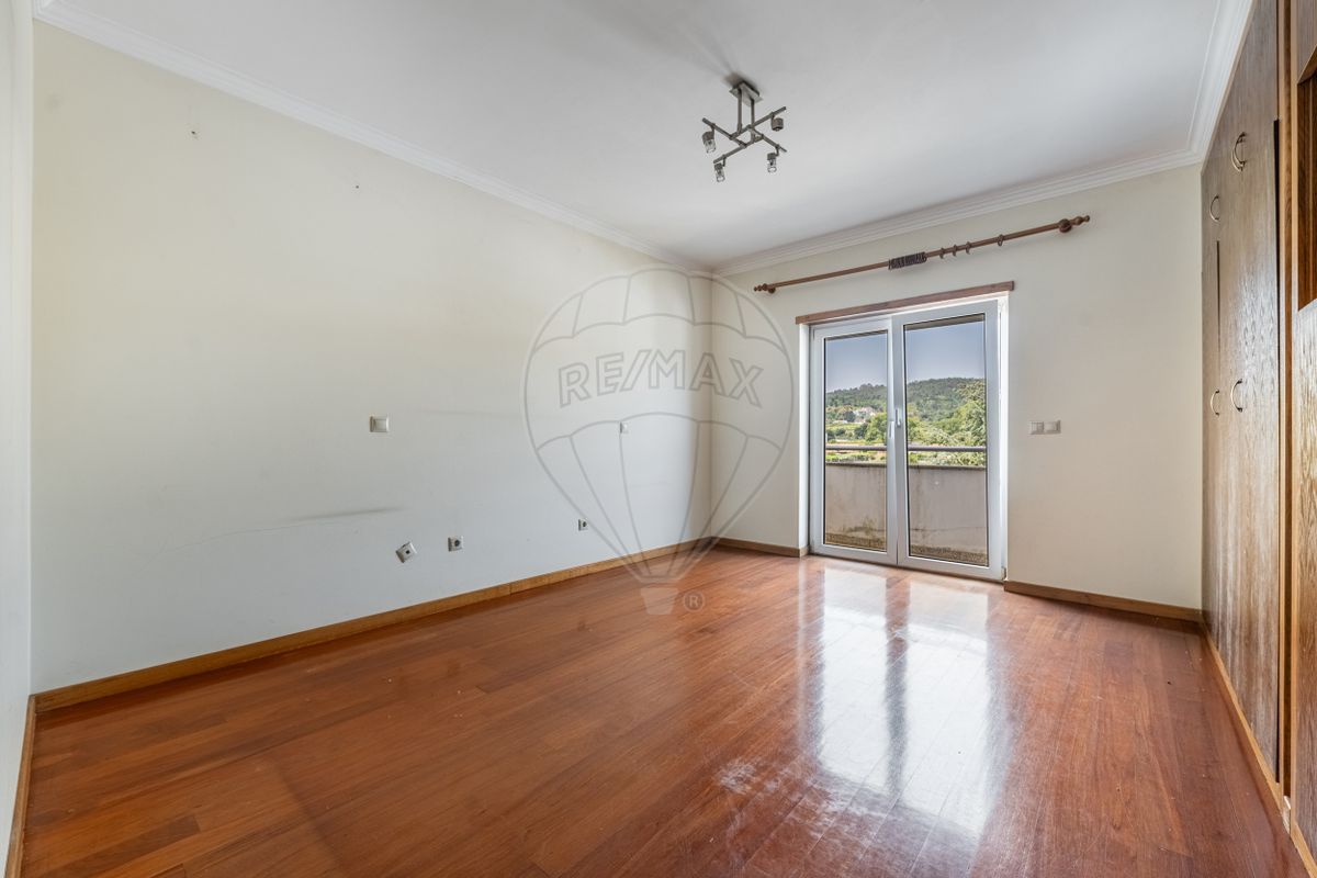 listing 125971394-44 picture-0