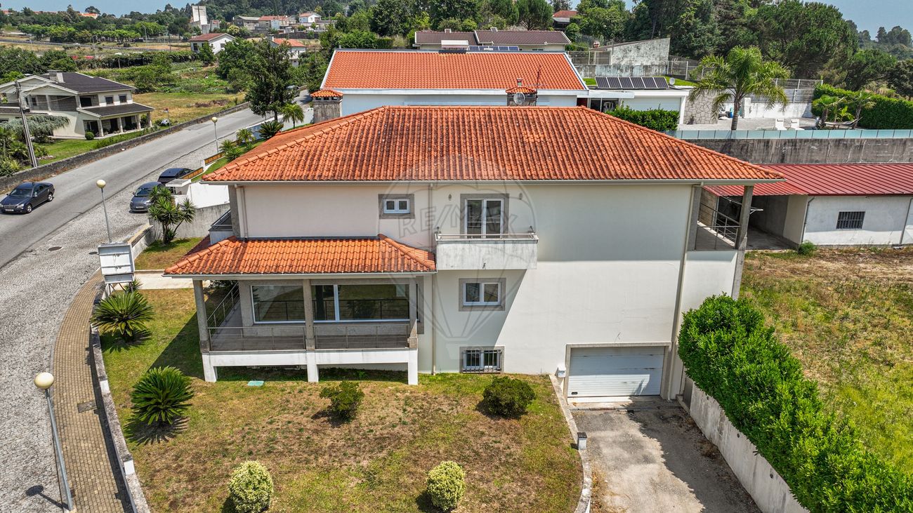 listing 125971394-44 picture-0