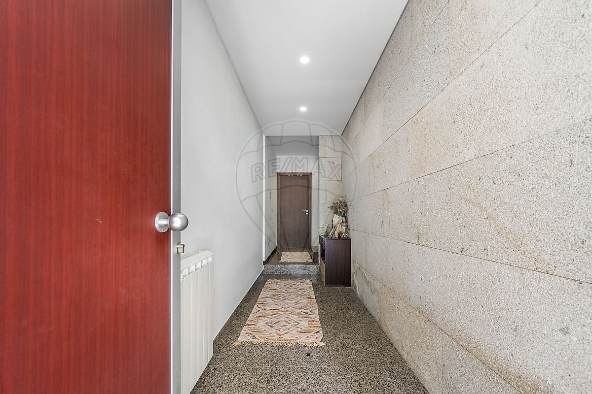 listing 125971497-2 picture-0